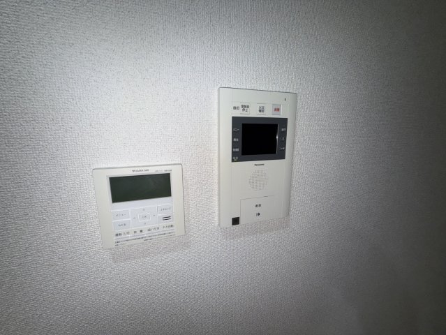 セキュリティ　同物件別部屋写真