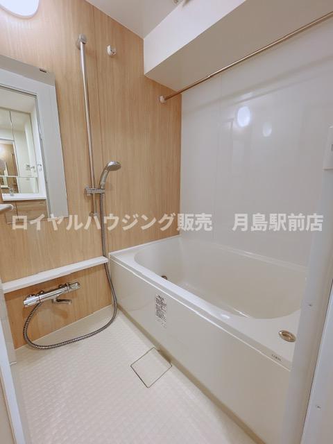 バス・シャワールーム　別部屋参考写真