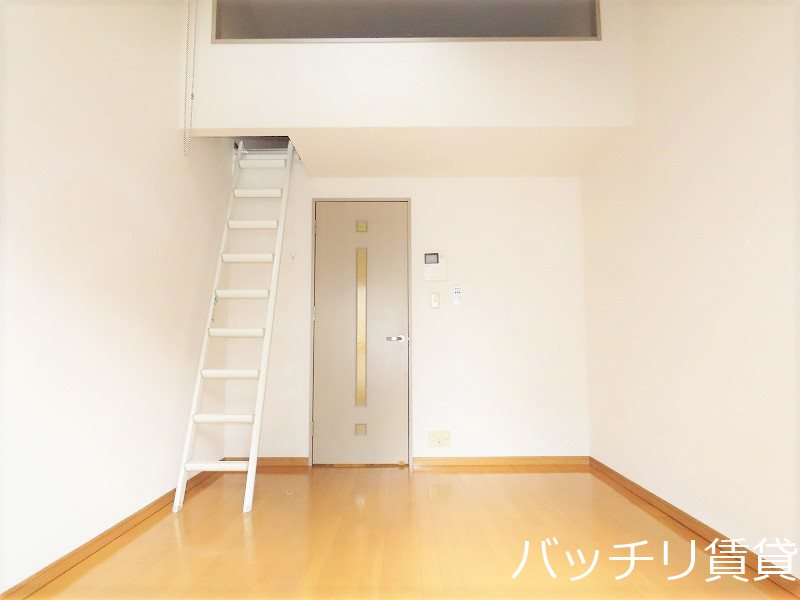 居室・リビング　同型イメージの為、現状を優先致します。