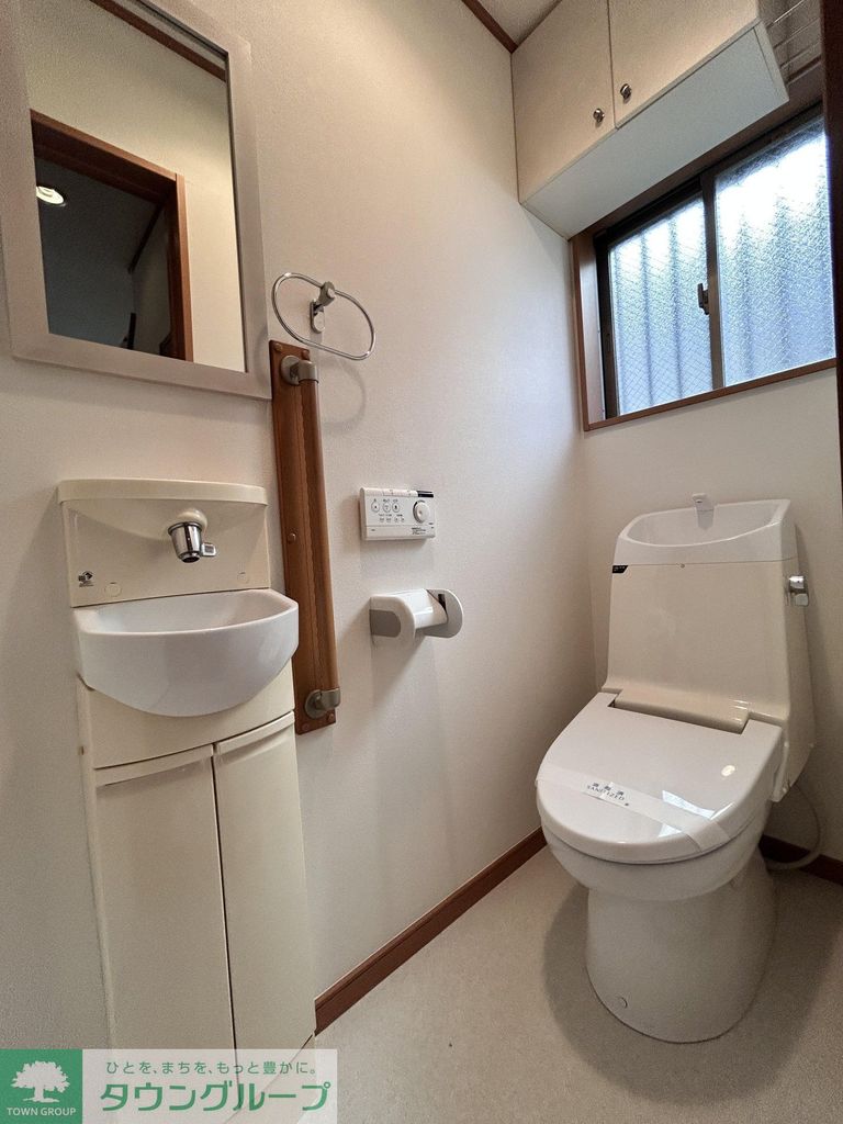 岩戸南3丁目戸建のトイレ写真