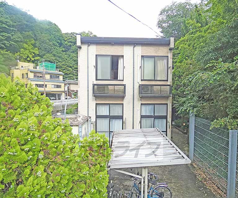 叡山電鉄叡山本線 元田中駅 徒歩22分 築21年