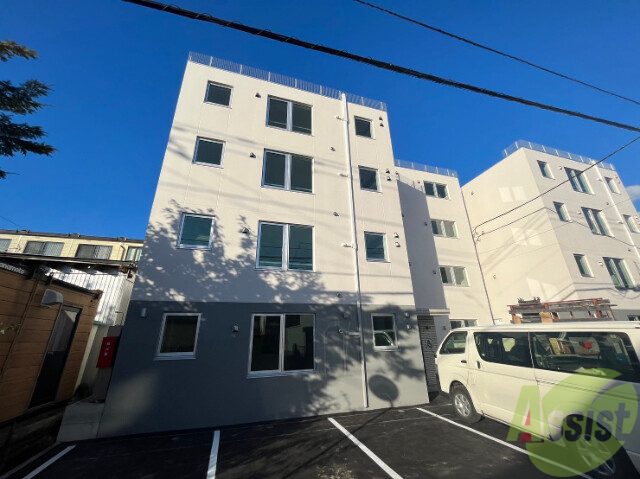 建物外観　札幌市西区発寒５条「ＬｉｖｅａｓｅＨａｓｓａｍｕ」