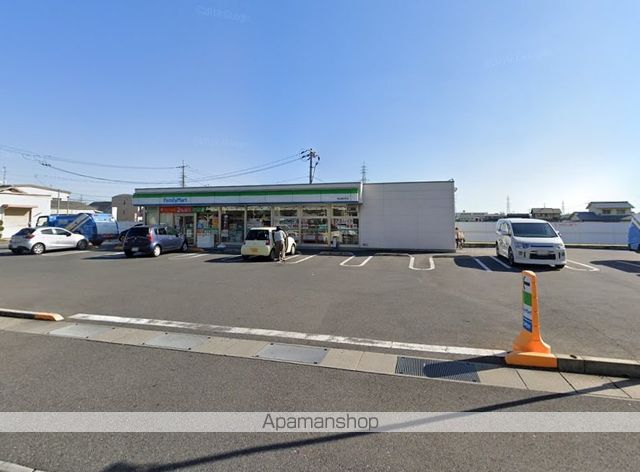 コンビニ　ファミリーマート東花尻店（コンビニ）まで845m