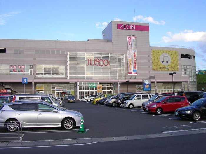 ショッピングセンター　イオンモール富谷（ショッピングセンター）まで800m