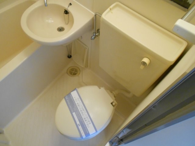 ＪＲ山手線 駒込駅 徒歩6分 10階建 築35年のトイレ写真