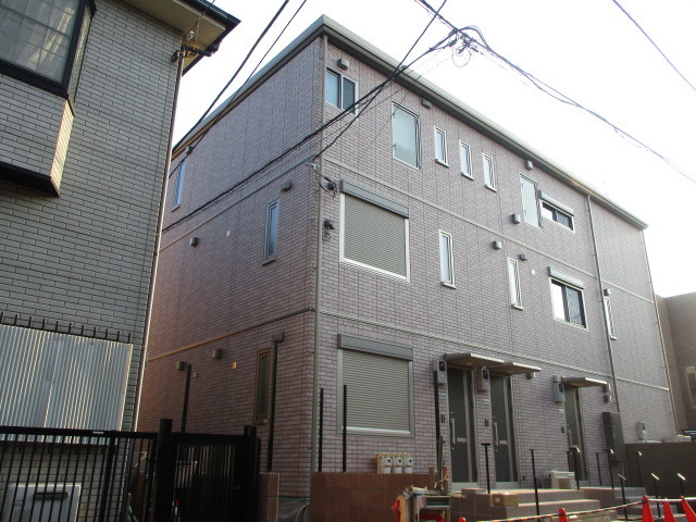建物外観　耐震構造のセキスイハイム施工