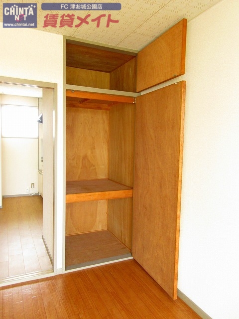 収納　同タイプ写真