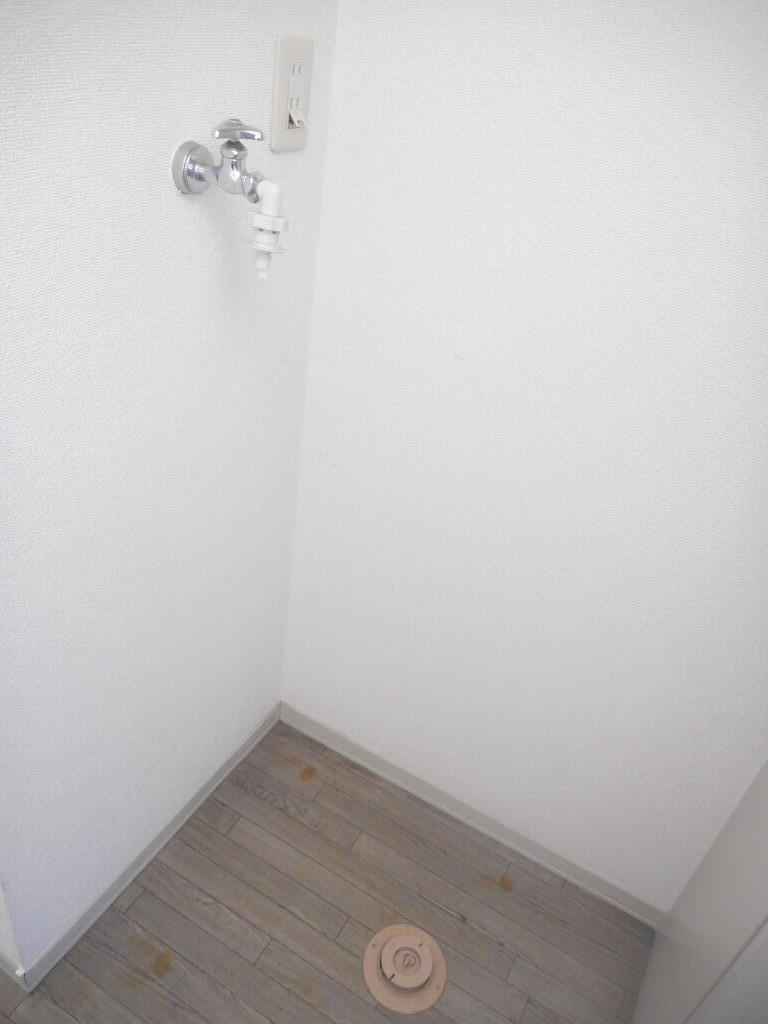 ＪＲ宇都宮線 間々田駅 徒歩7分 2階建 築32年の内装写真