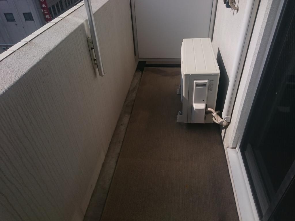 バルコニー　バルコニー