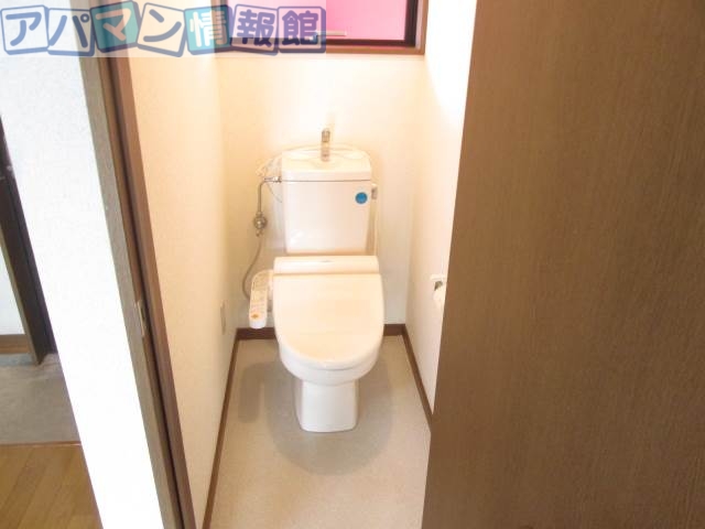 【新潟市江南区諏訪のアパートのトイレ】