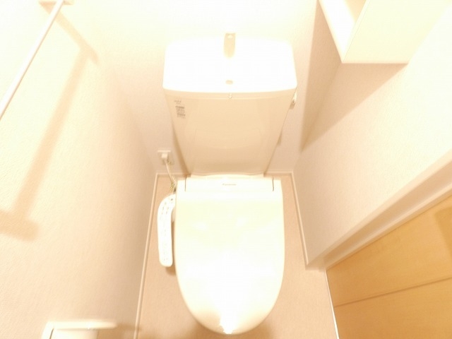 【メゾン　プラ・トロワIIのトイレ】