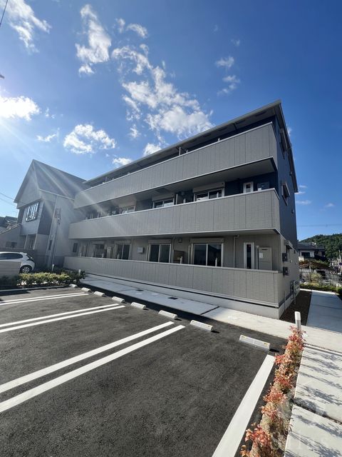 プルミエール上賀茂の建物外観