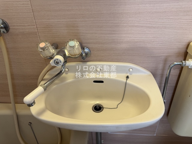 洗面設備　洗面ボウルもついているので、ここで洗顔できますね☆