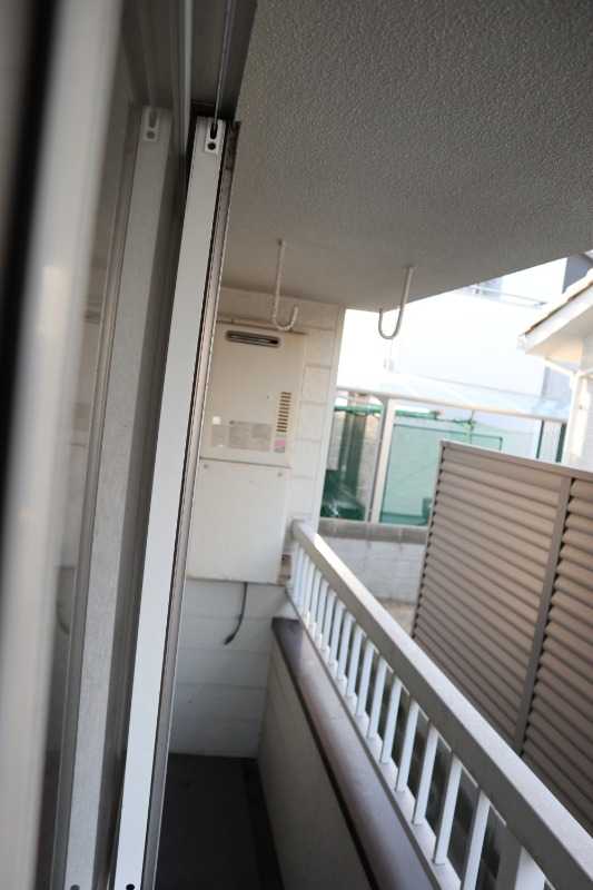 バルコニー　現況優先