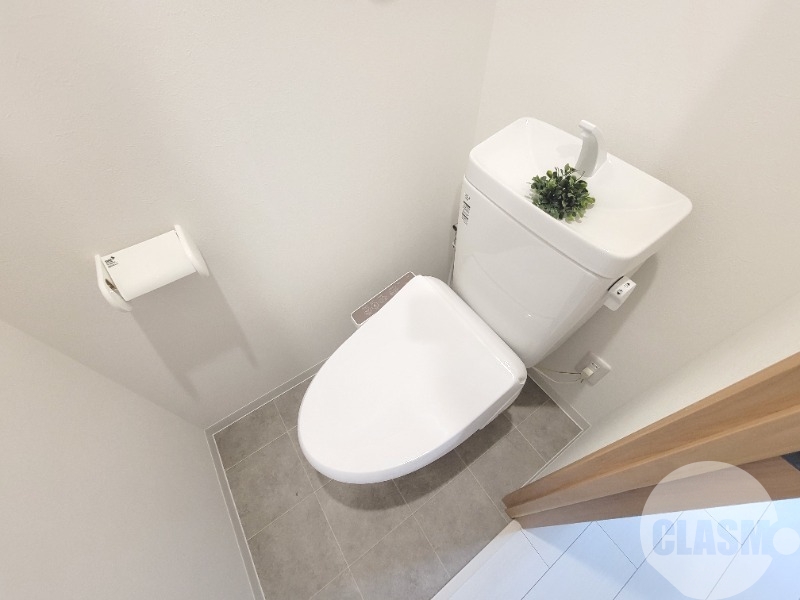 トイレ　ウォシュレット＆ウォームレット