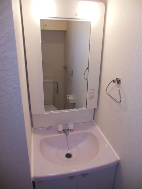 洗面設備　同シリーズ