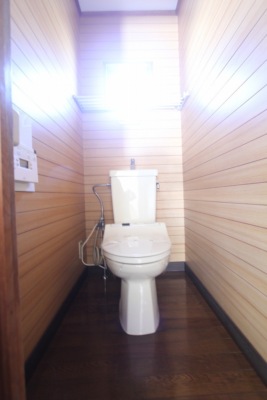 トイレ　トイレ