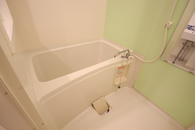 バス・シャワールーム　※別室の参考写真の為、現況優先です。