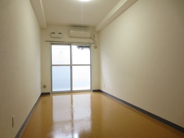 その他部屋・スペース　☆洋室８帖日当たり良好☆