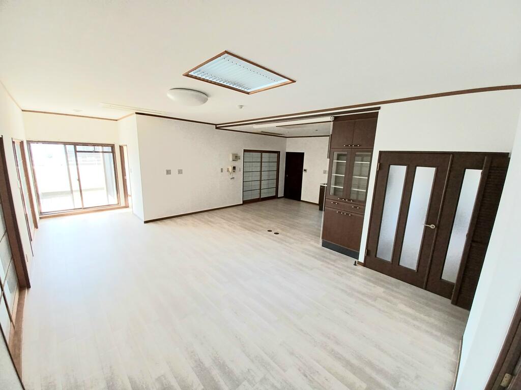 居室・リビング　23帖のリビング