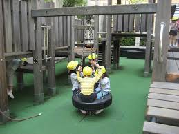 幼稚園・保育園　中央区立日本橋幼稚園（幼稚園・保育園）まで142m