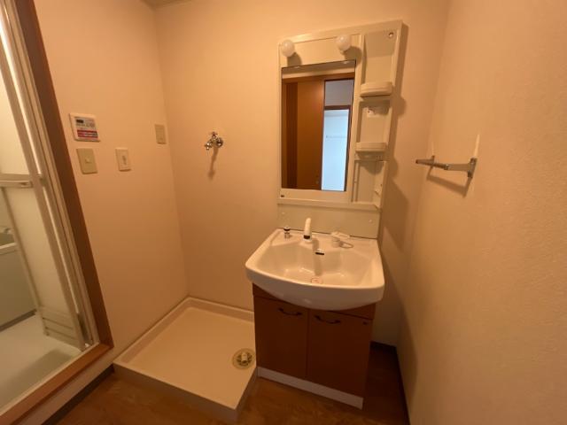 洗面設備　洗髪洗面化粧台