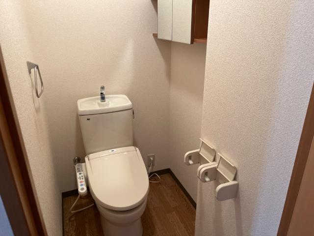 トイレ　シャワー付トイレ