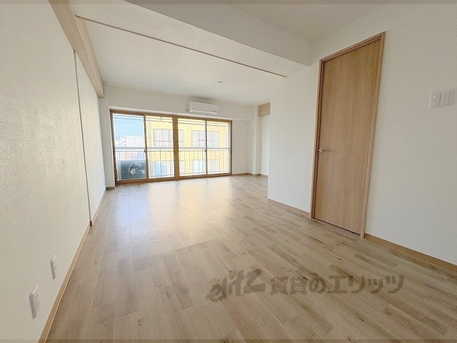 居室・リビング　洋室