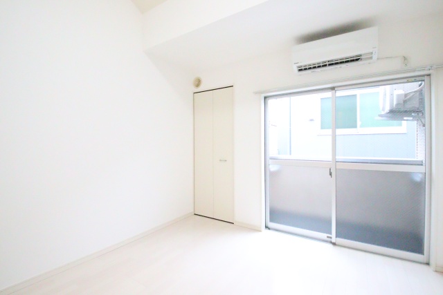 居室・リビング　※別室の参考写真の為、現況優先です。