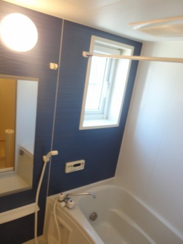 バス・シャワールーム　お風呂で日々の疲れを落としましょう