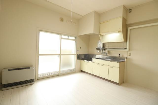 居室・リビング　明るいリビング♪