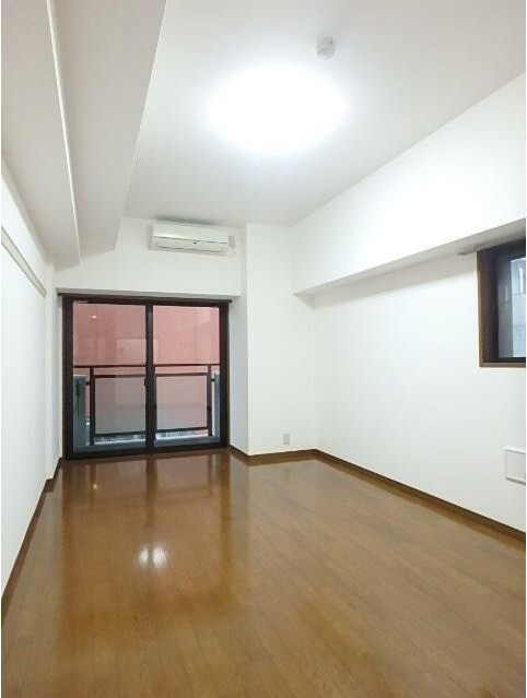 居室・リビング　開放感のあるゆったりとしたお部屋です♪