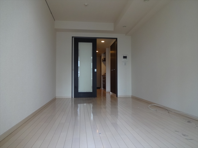 居室・リビング　同マンション別部屋