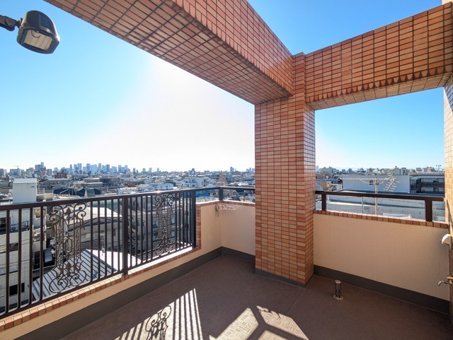 バルコニー　バルコニー