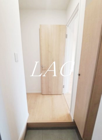 玄関　玄関です。