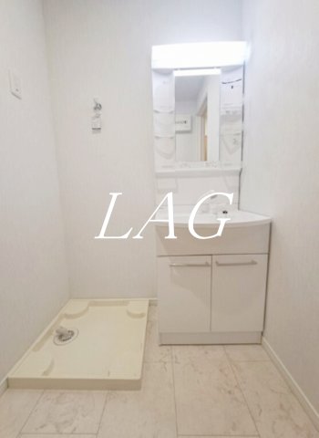 洗面設備　洗面台です。