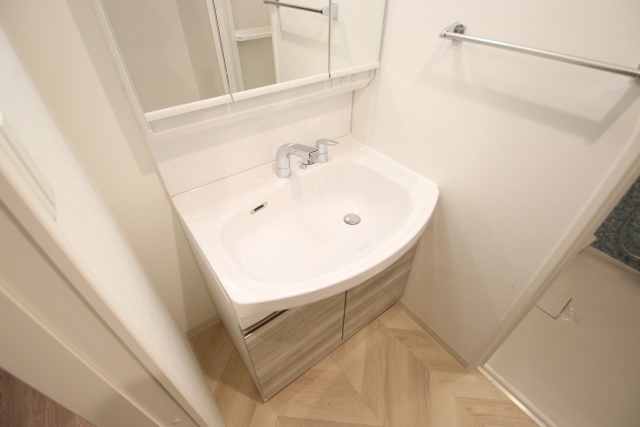 洗面設備　※別室の参考写真の為、現況優先です。