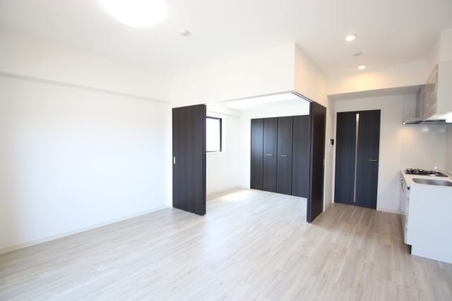 居室・リビング　※別室の参考写真の為、現況優先です。