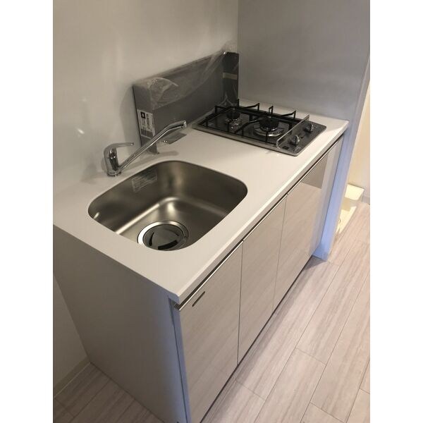 キッチン　システムキッチン（ガス2口コンロ）