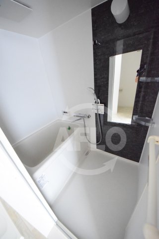 バス・シャワールーム　GRANDE　浴室