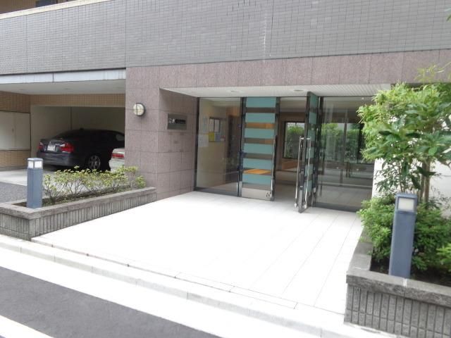 エントランス　建物エントランス