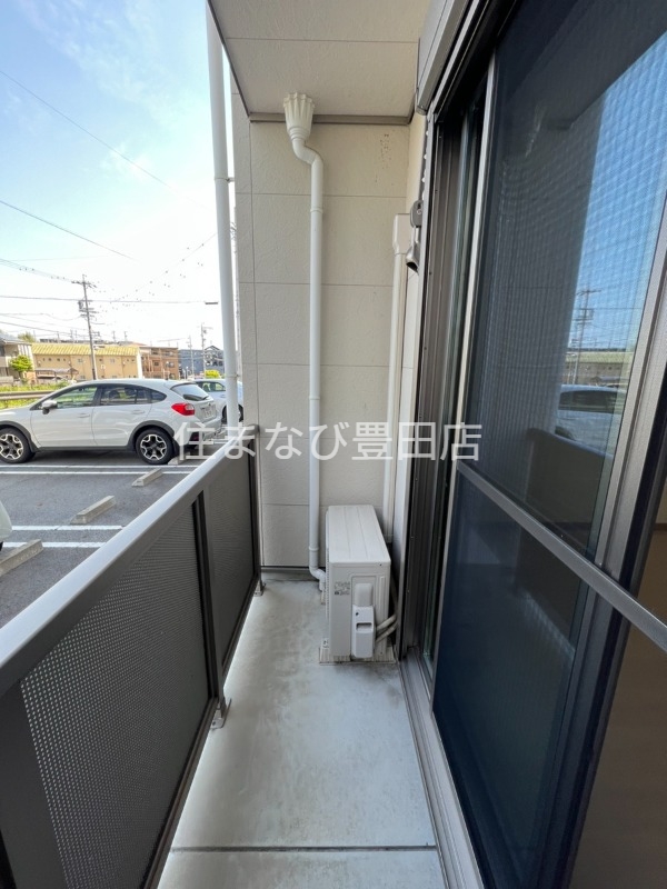 バルコニー　同型別部屋写真