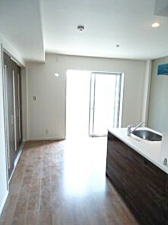 居室・リビング　【オシャレな対面キッチン♪】オススメ物件です！※別部屋参考写