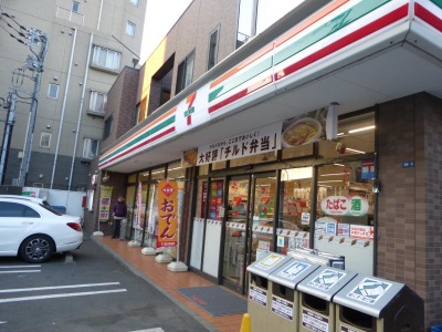 コンビニ　セブンイレブン 渋谷2丁目店（コンビニ）まで126m