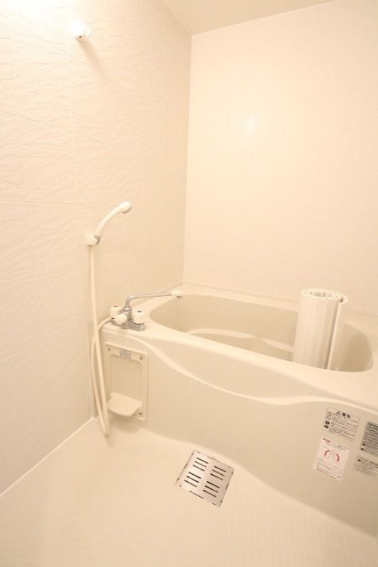 バス・シャワールーム　☆ゆったりくつろげるお風呂☆