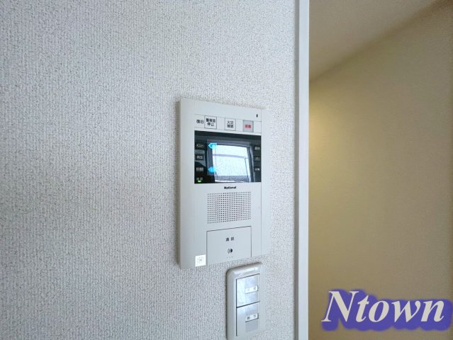 セキュリティ　モニター付きです。