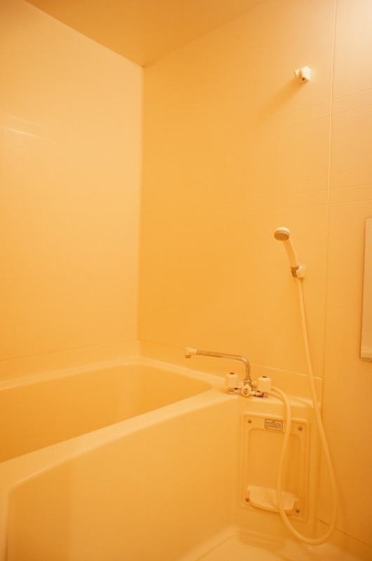 バス・シャワールーム　図面と現状に相違がある場合には現状を優先