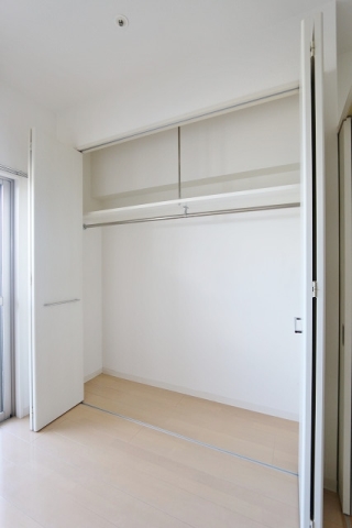 収納　一人暮らしには充分すぎる収納です