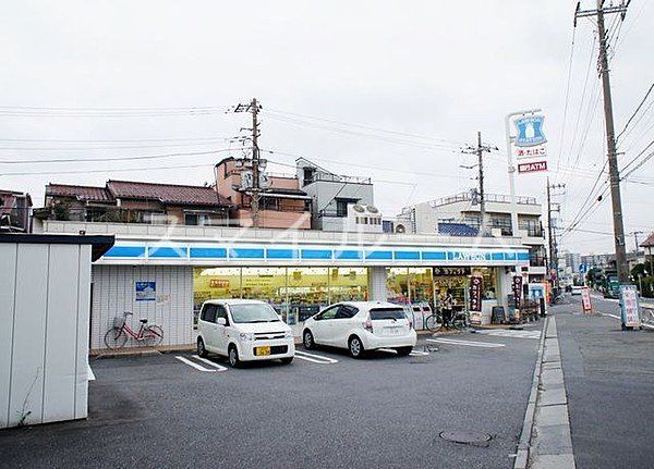コンビニ　ローソン川崎浅田3丁目店（コンビニ）まで160m