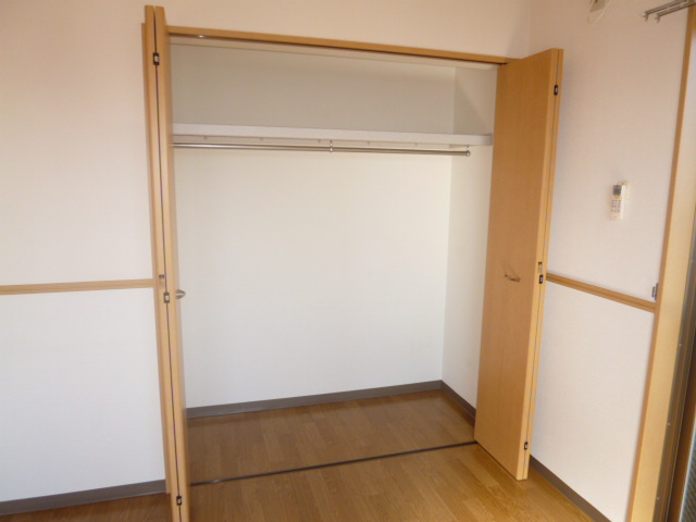 収納　クローゼット